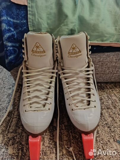 Фигурные коньки