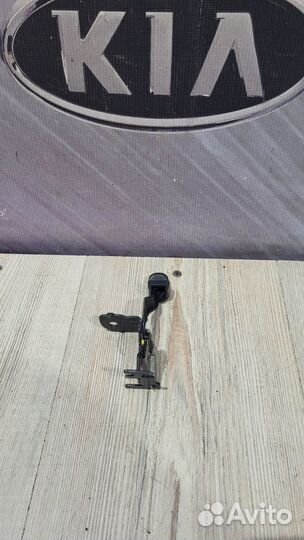 Ручка открывания лючка бензобака Kia picanto 2