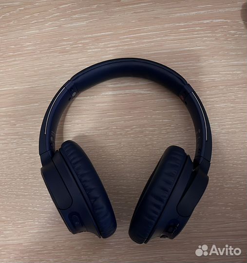 Наушники Sony