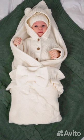 Зимний комбинезон для девочки