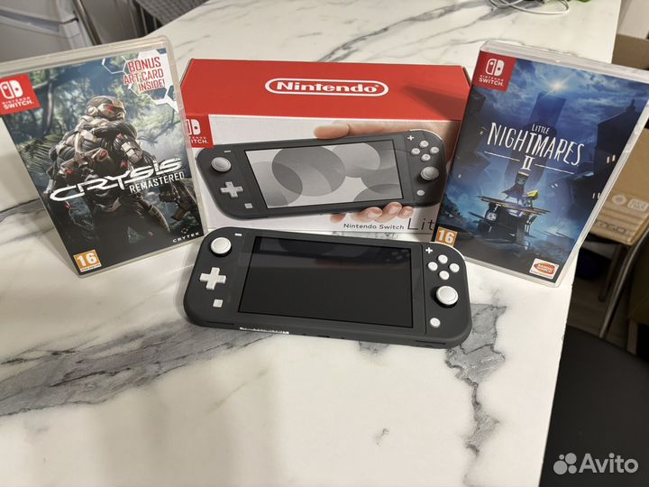 Nintendo switch lite новая