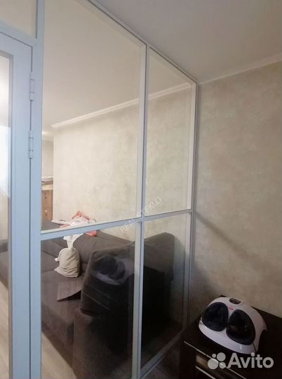 Стеклянные межкомнатные перегородки