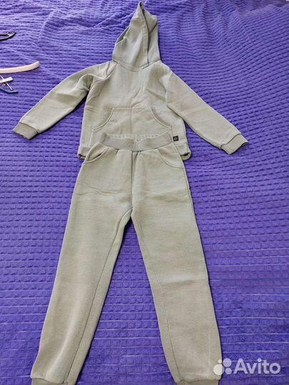 Спортивный костюм для девочки 140 146