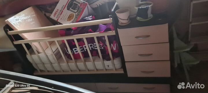 Детская кроватка с комодом