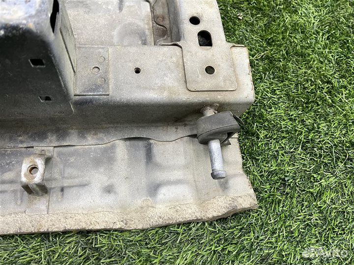 Крепление карданного вала Toyota Town Ace Noah