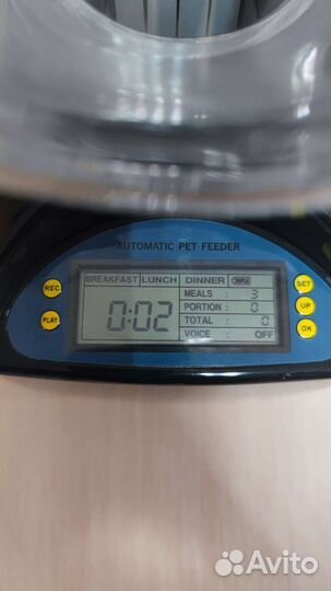 Автоматическая кормушка для кошек/собак