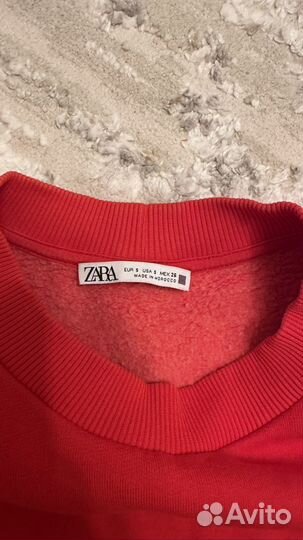 Свитшот женский Zara