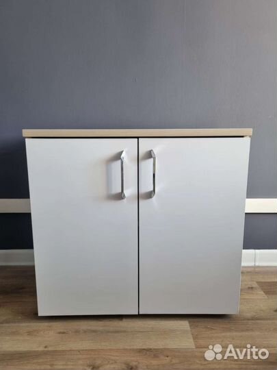 Офисная мебель бу 2022 года стол, тумба, шкаф