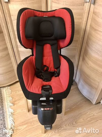 Автокресло Recaro optiafix 9-18