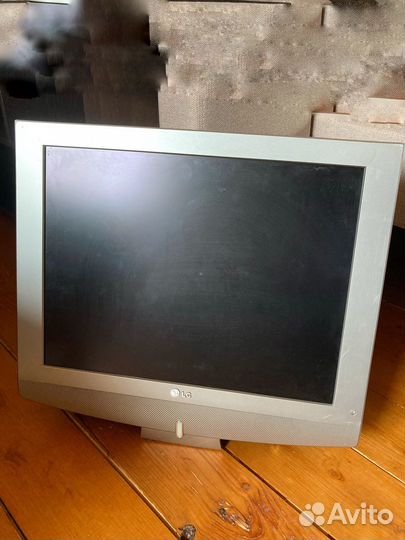 Два LG телевизора