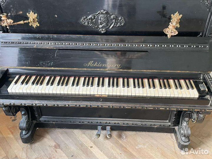Пианино Meklenburg антикварное