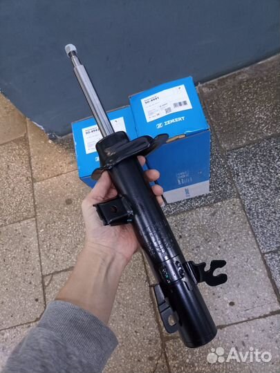 Амортизатор передний Mini Cooper R52, R53, R50