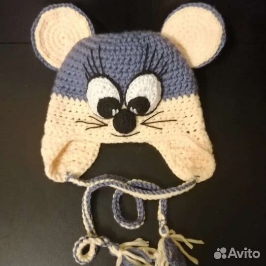 Вязаный комплект на ребёнка.Шапочка утеплённая