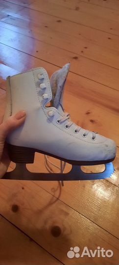 Коньки детские 30р