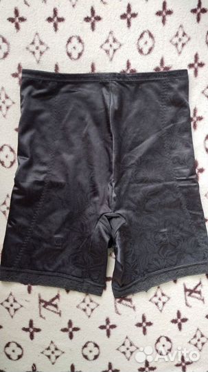 Панталоны утягивающие Flexees Maidenform
