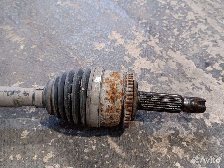 Привод правый KIA Rio 3