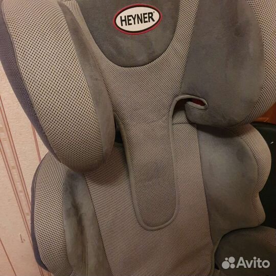 Детское автокресло