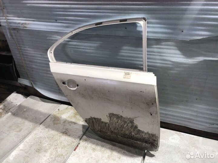 Дверь задняя правая Volkswagen Jetta 6