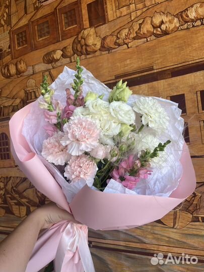 Живые цветы букеты