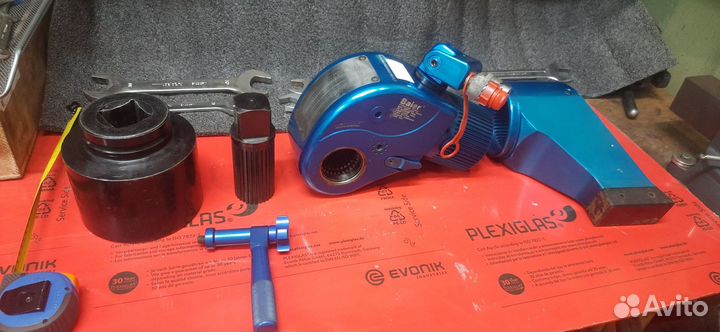 Торцевой гайковерт 16 286 Нм / Гидроключ