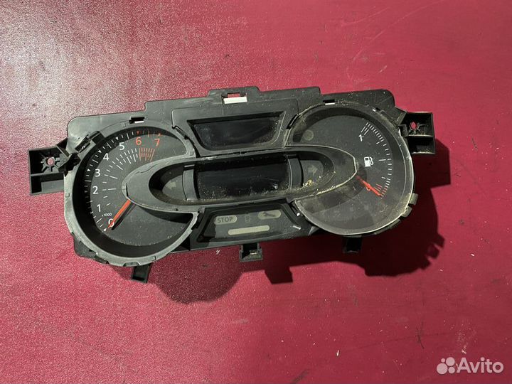 Щиток приборов Renault Kaptur