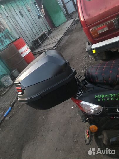 Корф или ящик для скутера