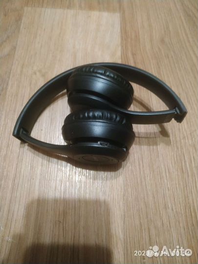 Беспроводные наушники