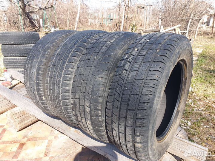 Amtel Cruise 4x4 215/65 R16