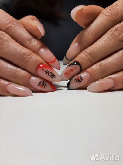 Мастер маникюра