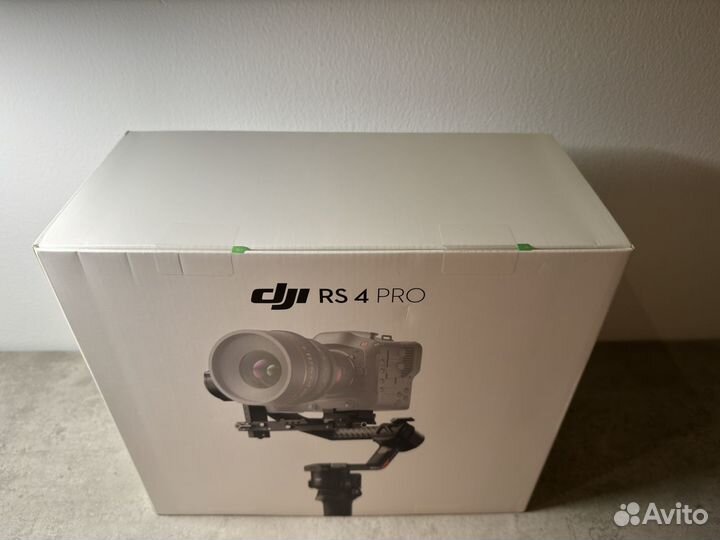 Стабилизатор DJI RS4 Pro