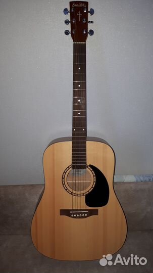 Акустическая гитара