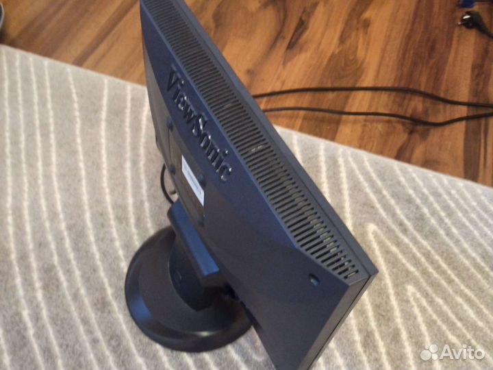 Монитор ViewSonic