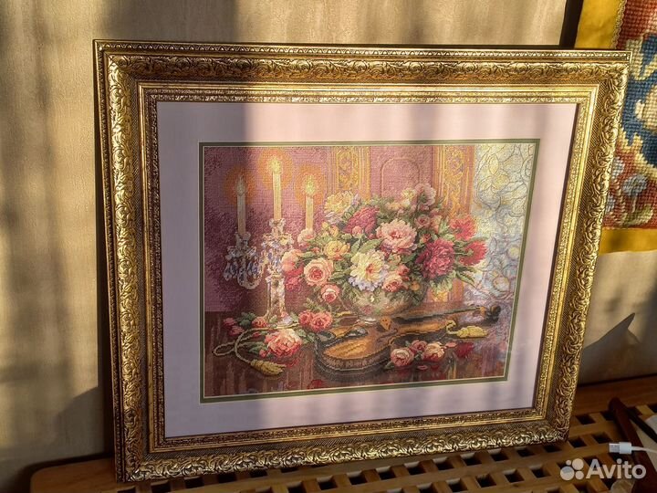 Картина, вышитая крестиком натюрморт со скрипкой