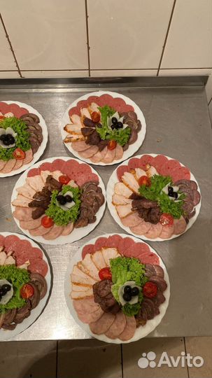 Мангальщик шашлычник