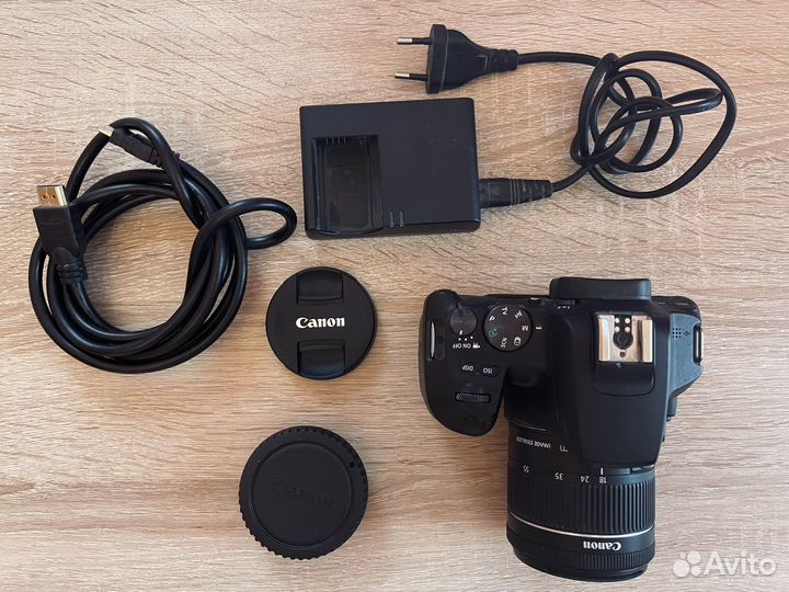 Зеркальный фотоаппарат canon eos 250d