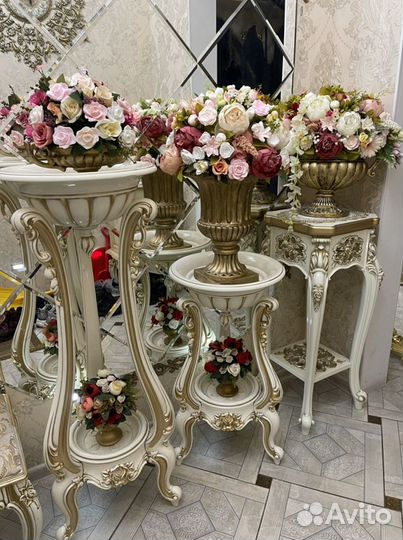 Цветочница, подставка под цветы новая