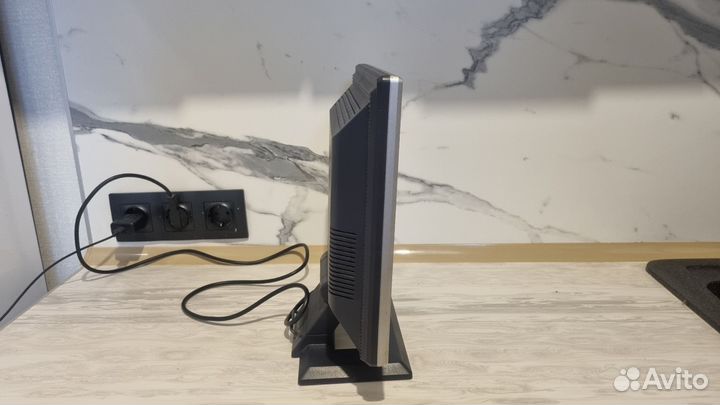 Монитор Benq q5t3