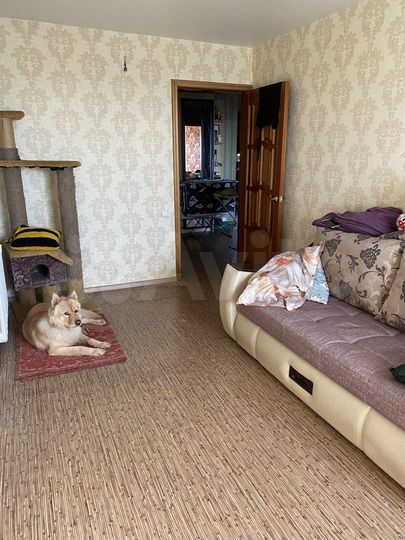 3-к. квартира, 82 м², 6/10 эт.