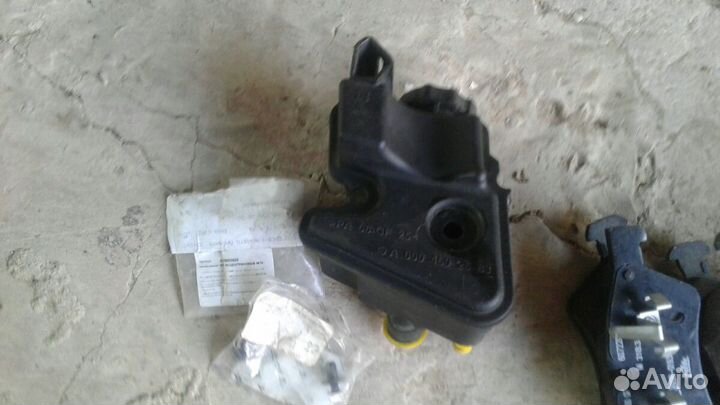 Запчасти на Мерседес