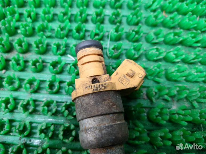 Форсунка инжекторная Газ Газель 3302 3302 1999