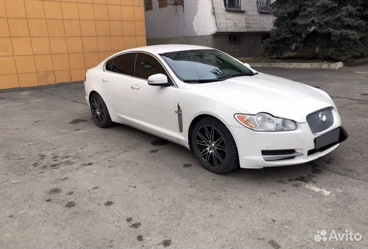 Jaguar XF 4.2 AT, 2008, 200 000 км