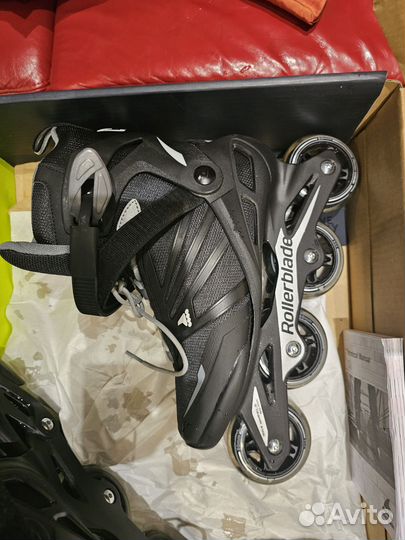 Роликовые коньки rollerblade