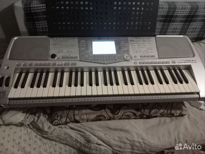 Синтезатор yamaha 2100