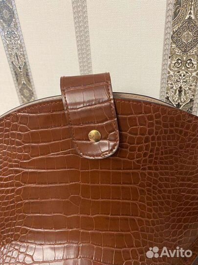 Сумка женская через поечо