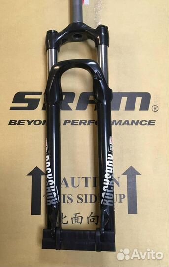 Новая вилка Rock Shox XC30 TK 29