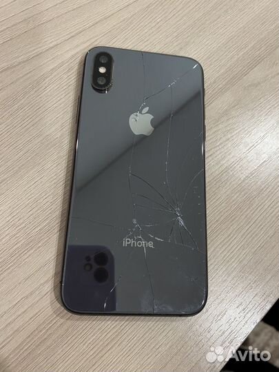 iPhone Xs, 64 ГБ