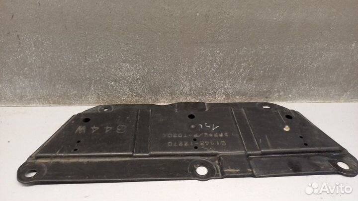 Пыльник Toyota Corolla E150