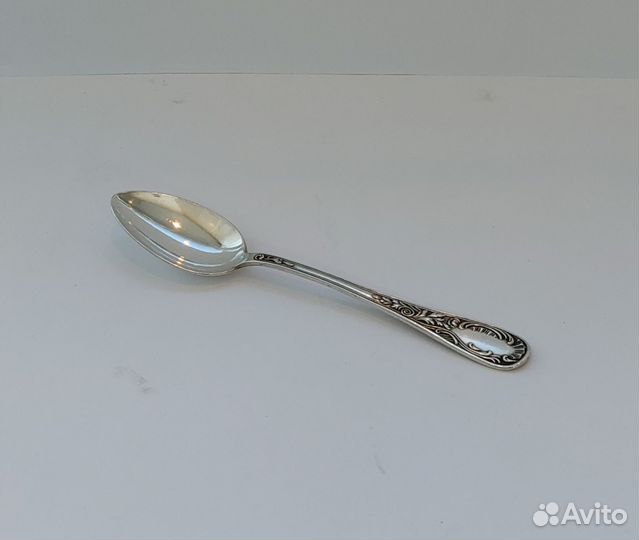 Антикварная Серебряная чайная ложка Рельеф серебро