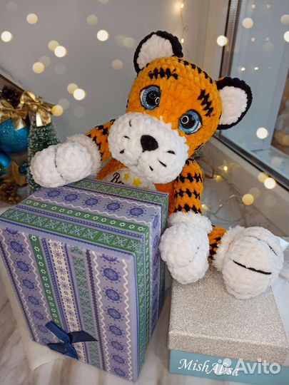 Тигр. Игрушки с метрикой