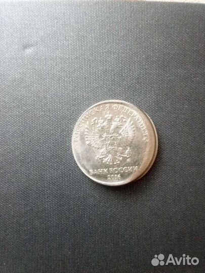 Монета 2 рубля. Заводской брак